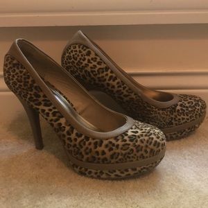 XOXO Camille Leopard Platform Pumps